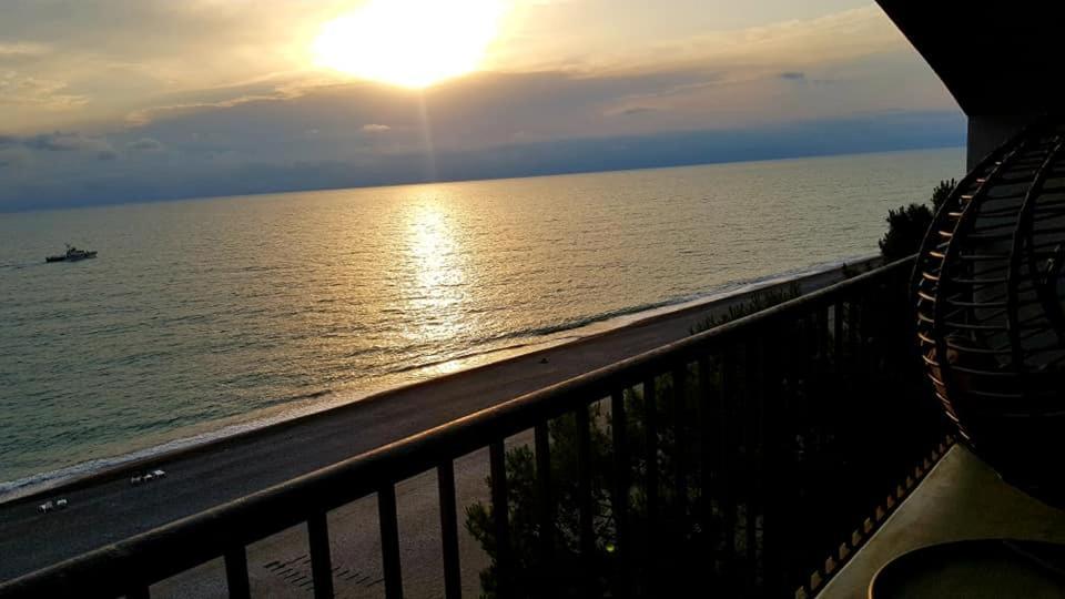 Iveri Beach Kobuleti Exterior foto